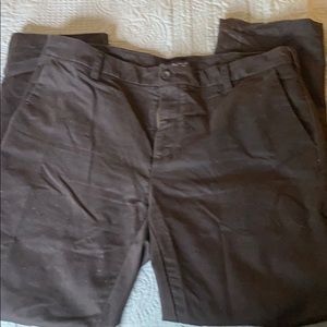 Izod 36/32 black pants